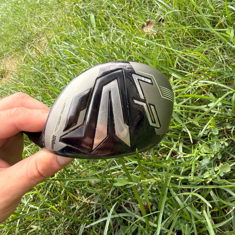 Wilson Launch Pad Hybrid Right Hand Graphite Shaft Black Draw Bias Rescue Club